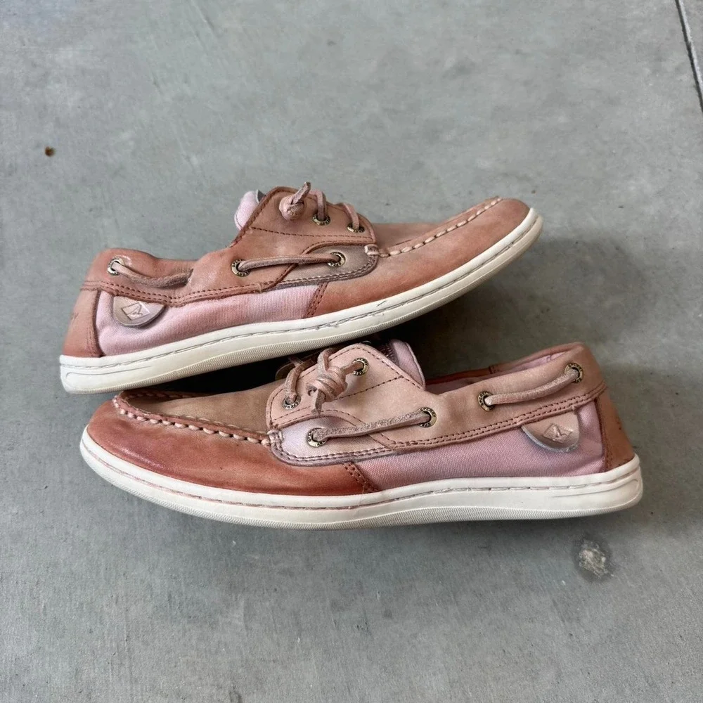 Sperry pink leather boat shoes Sz 8